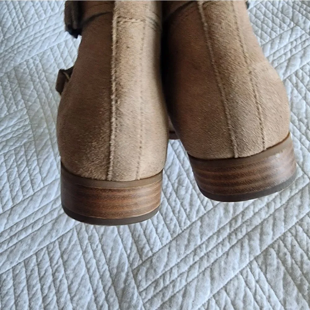 Koolaburra by UGGS  suede leather boots